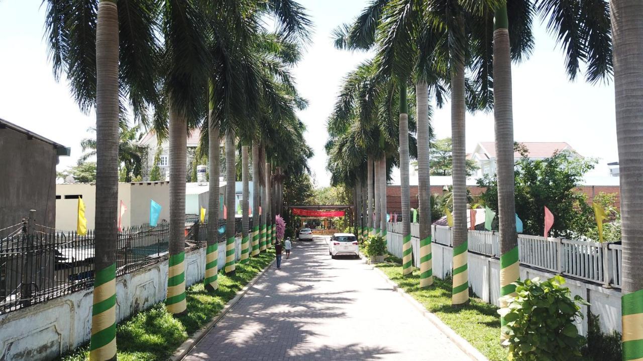 Toki Sai Gon Resort&Spa Thuan An Exterior foto